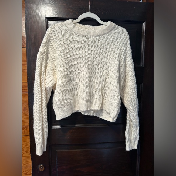 American Eagle Cropped Sweater - Picture 1 of 2